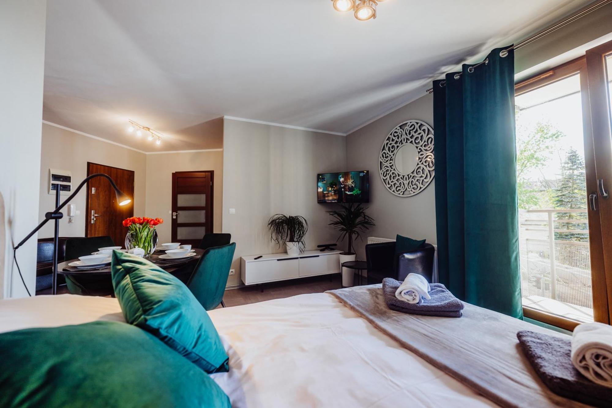 1 Maja 76 Apartman Jelenia Góra Kültér fotó