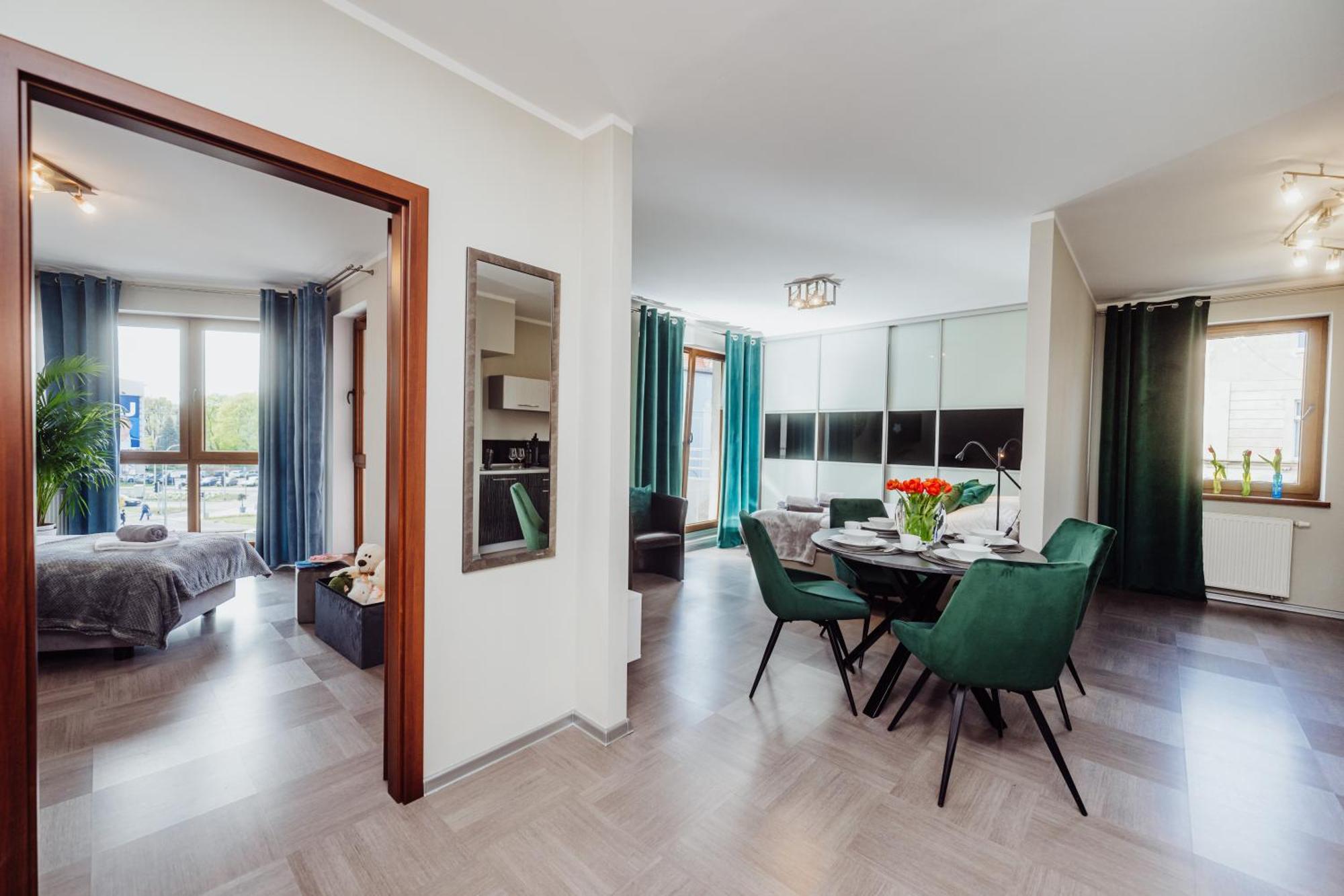 1 Maja 76 Apartman Jelenia Góra Kültér fotó