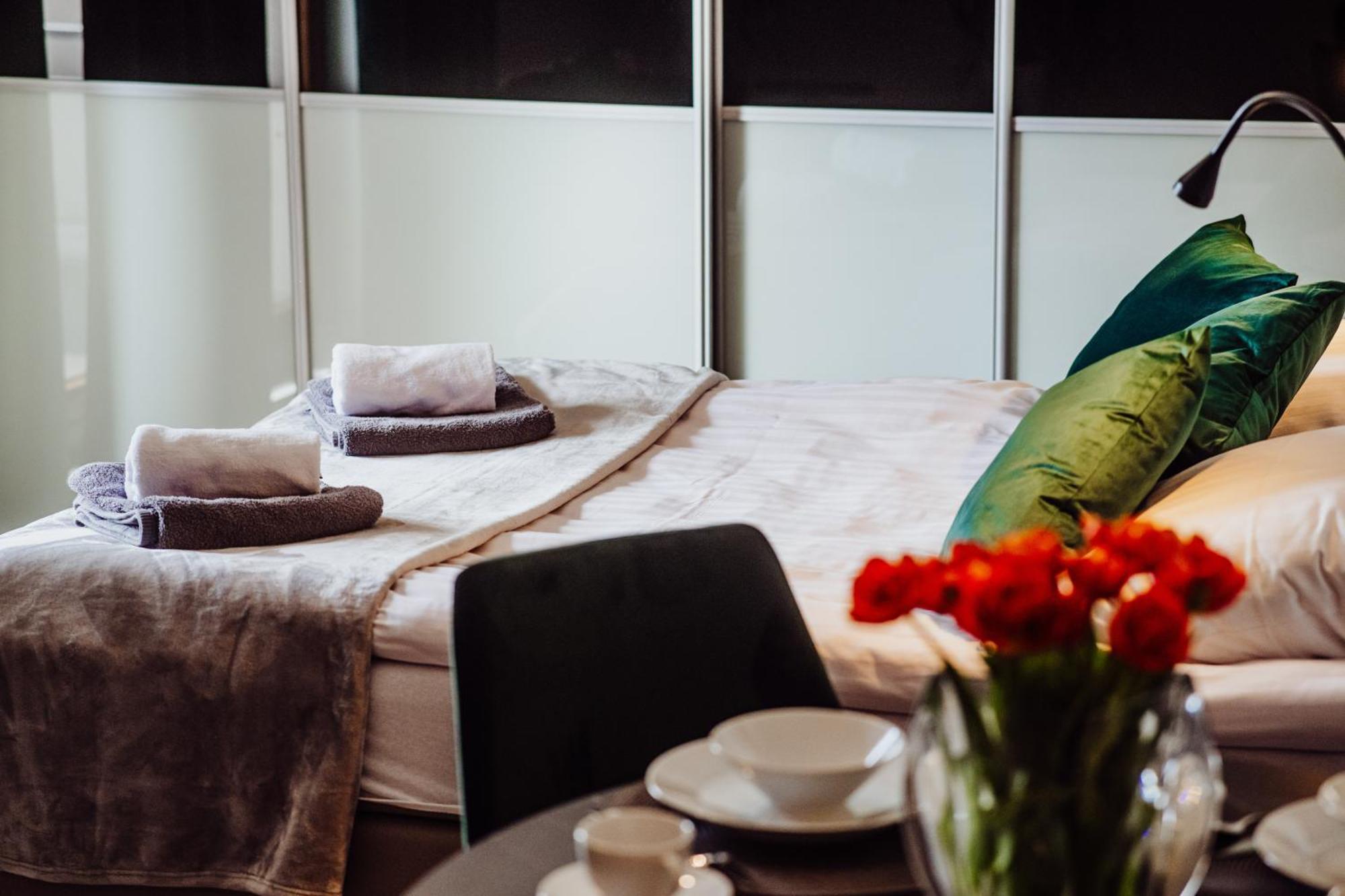 1 Maja 76 Apartman Jelenia Góra Kültér fotó