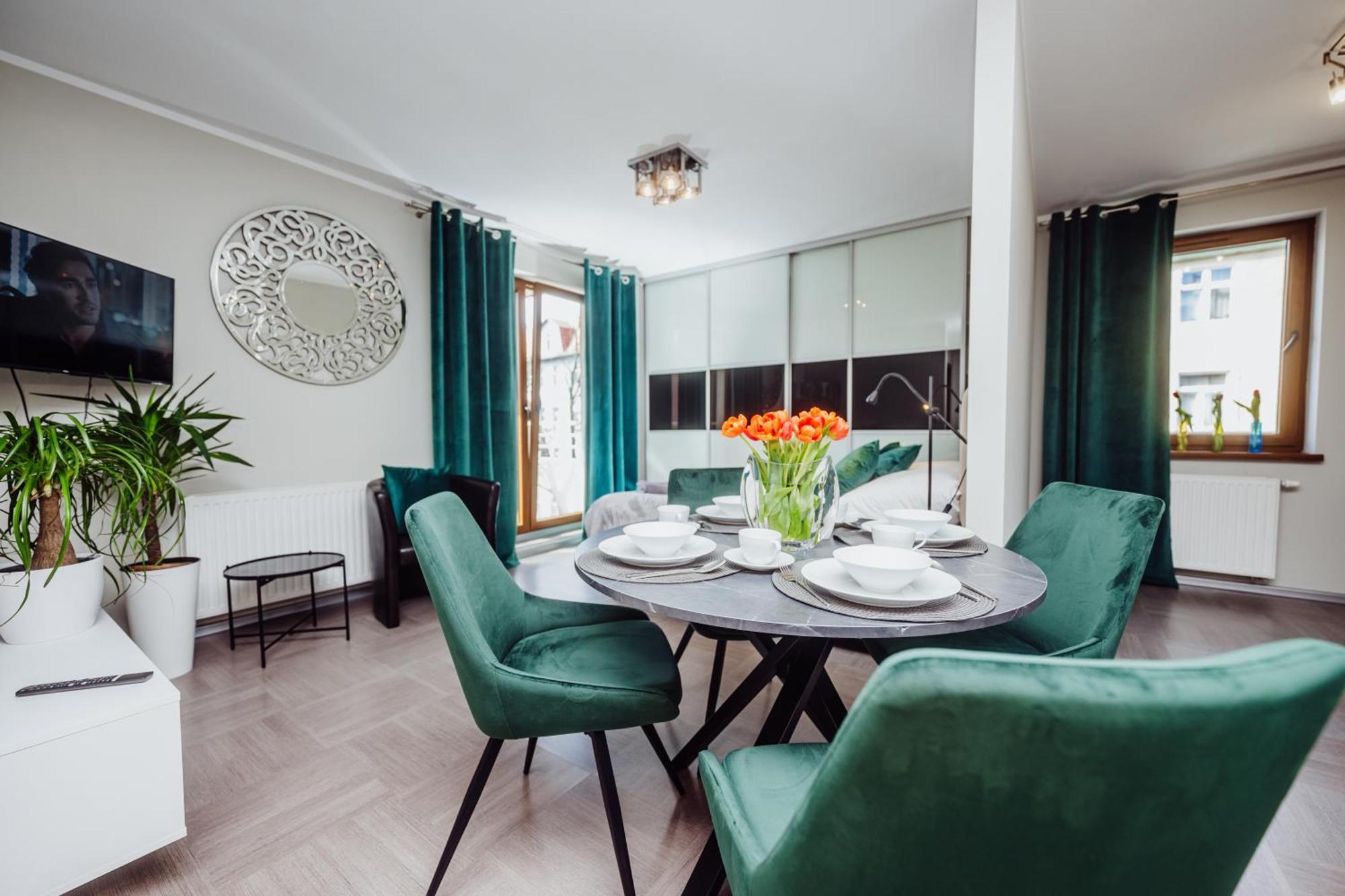 1 Maja 76 Apartman Jelenia Góra Kültér fotó